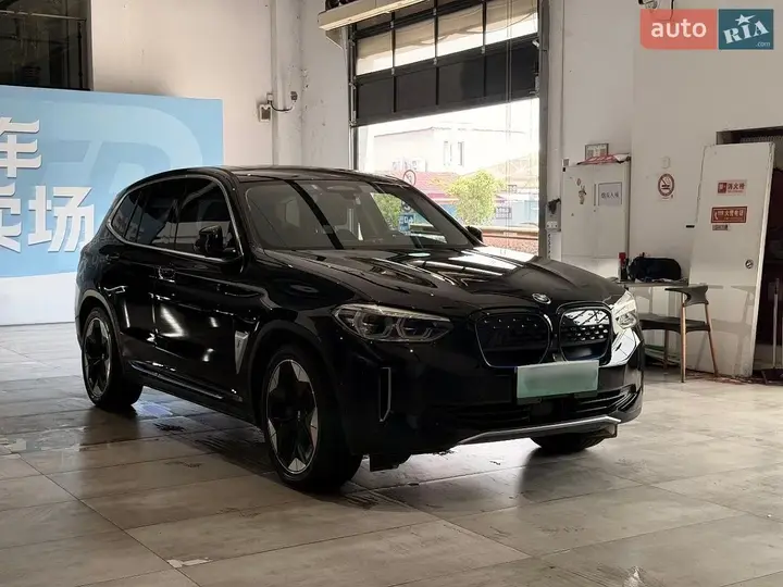 BMW Ix3 2021 photo 2