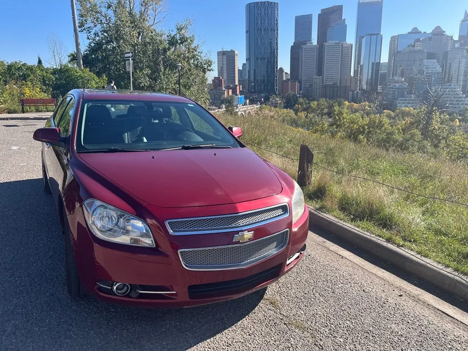 Chevrolet Malibu 2010 photo 2
