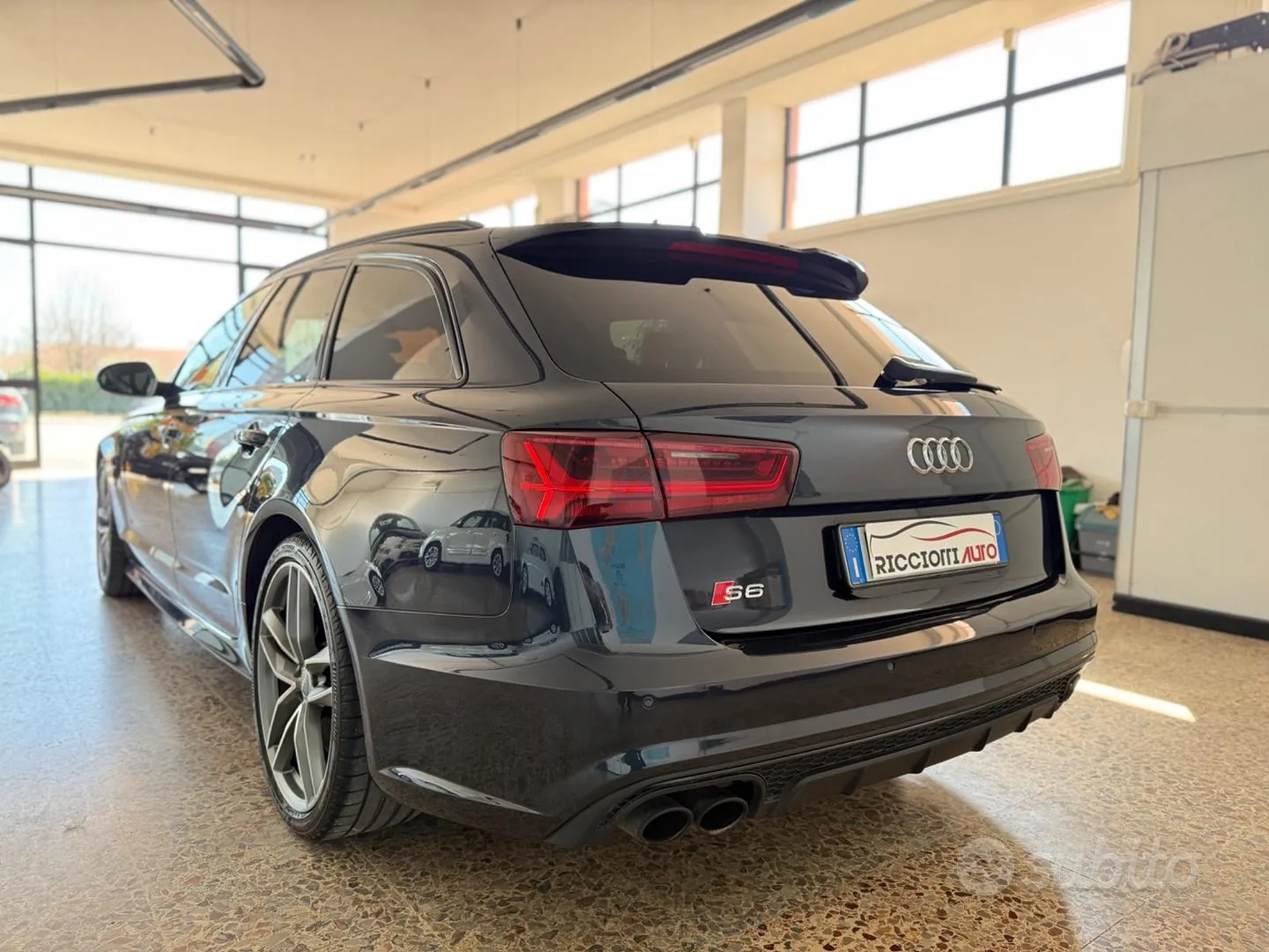 Audi A6 2015 photo 4