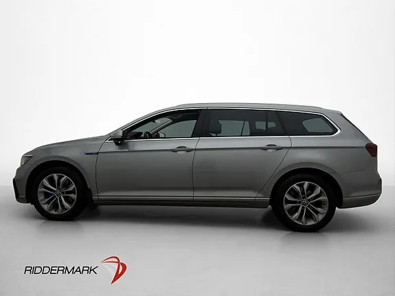 Volkswagen Passat 2023 photo 5