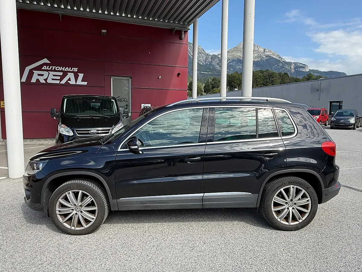 Volkswagen Tiguan 2012 photo 2