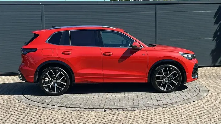 Volkswagen Tiguan 2025 photo 4