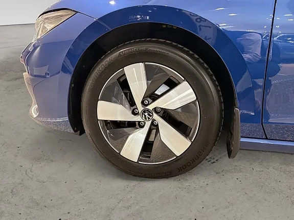 Volkswagen Passat 2025 photo 4