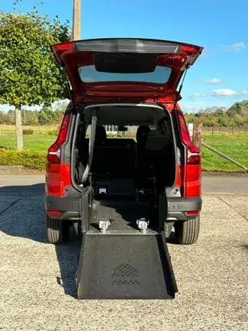 Dacia Jogger 2024 photo 2