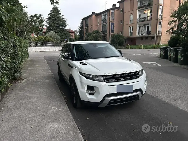 Land Rover Range Rover Evoque 2015 photo 2
