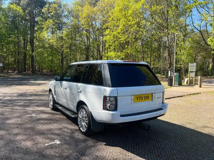Land Rover Range Rover 2012 photo 5