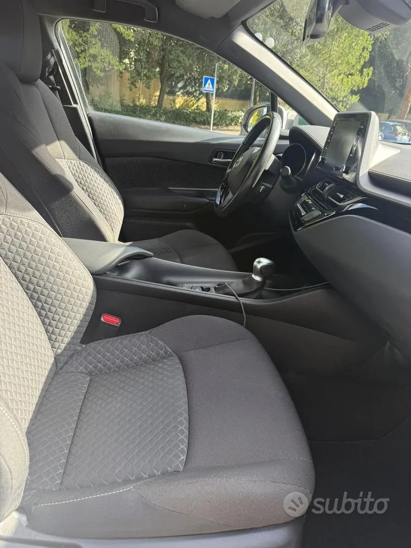 Toyota C-Hr 2021 photo 5
