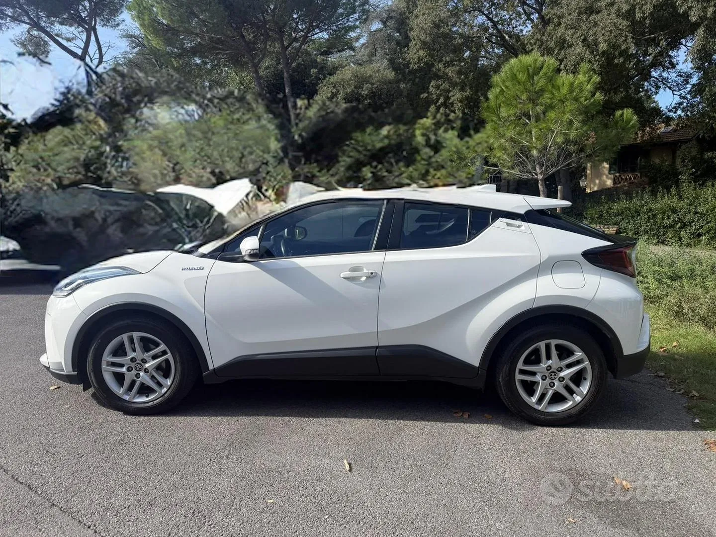 Toyota C-Hr 2021 photo 2