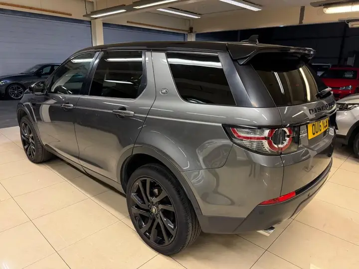Land Rover Discovery Sport 2016 photo 5