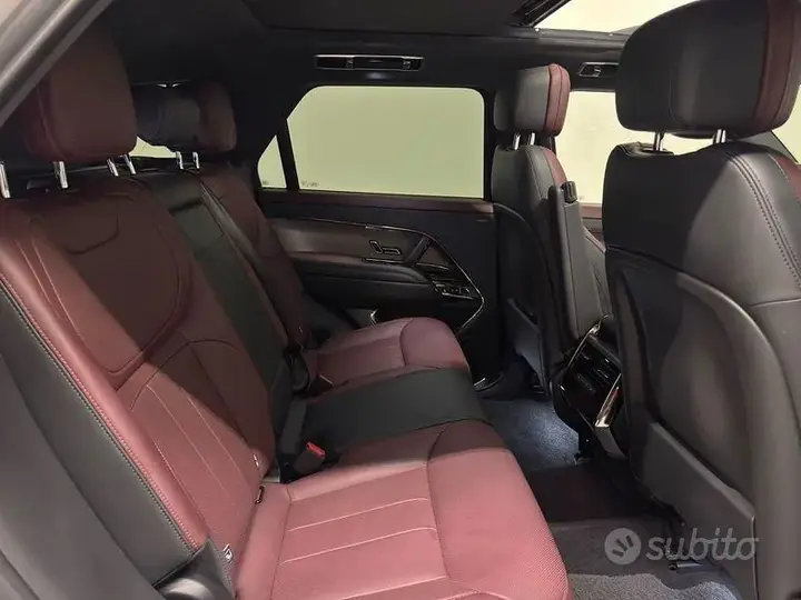 Land Rover Range Rover Sport 2025 photo 5