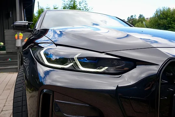 BMW I4 2022 photo 4