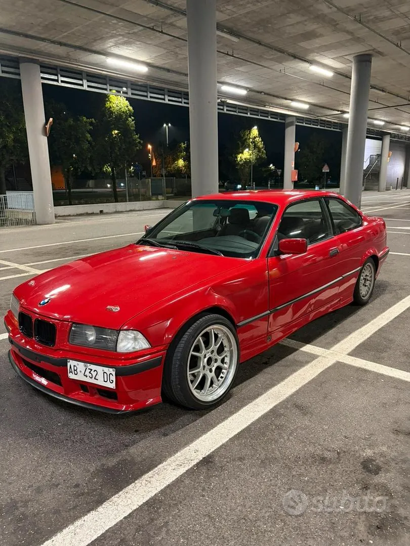 BMW 320I Coupe