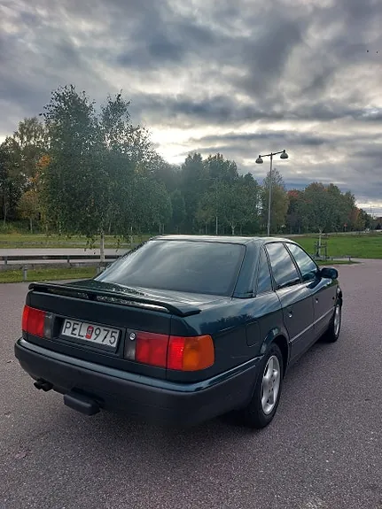 Audi 100 1993 photo 4