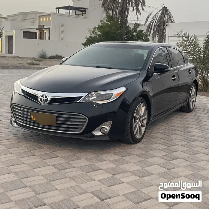 Toyota Avalon 2014 photo 2