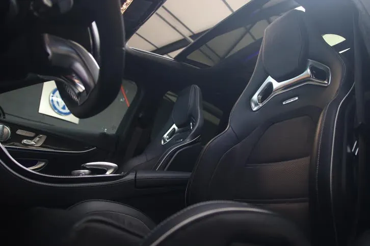 Mercedes-Benz E-Class 2018 photo 3