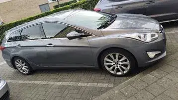 Hyundai I40