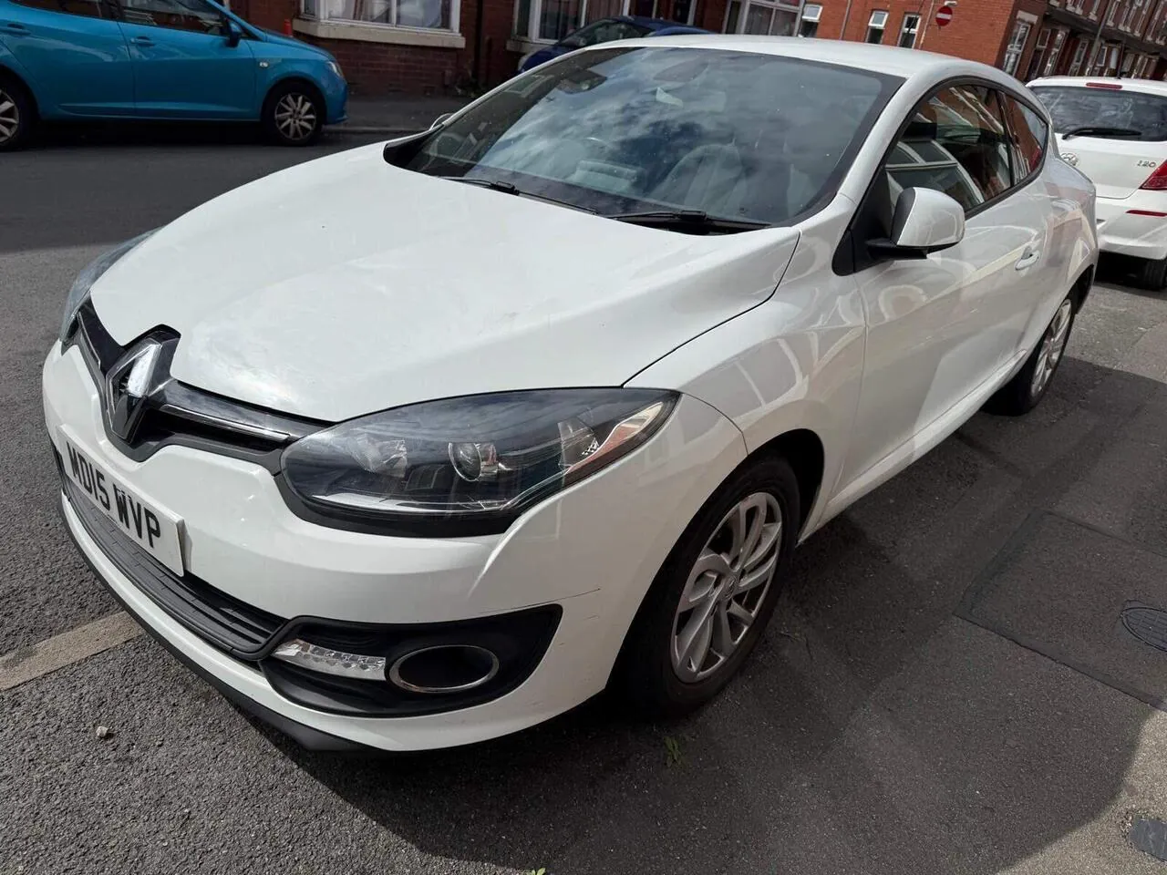 Renault Megane 2015 photo 2