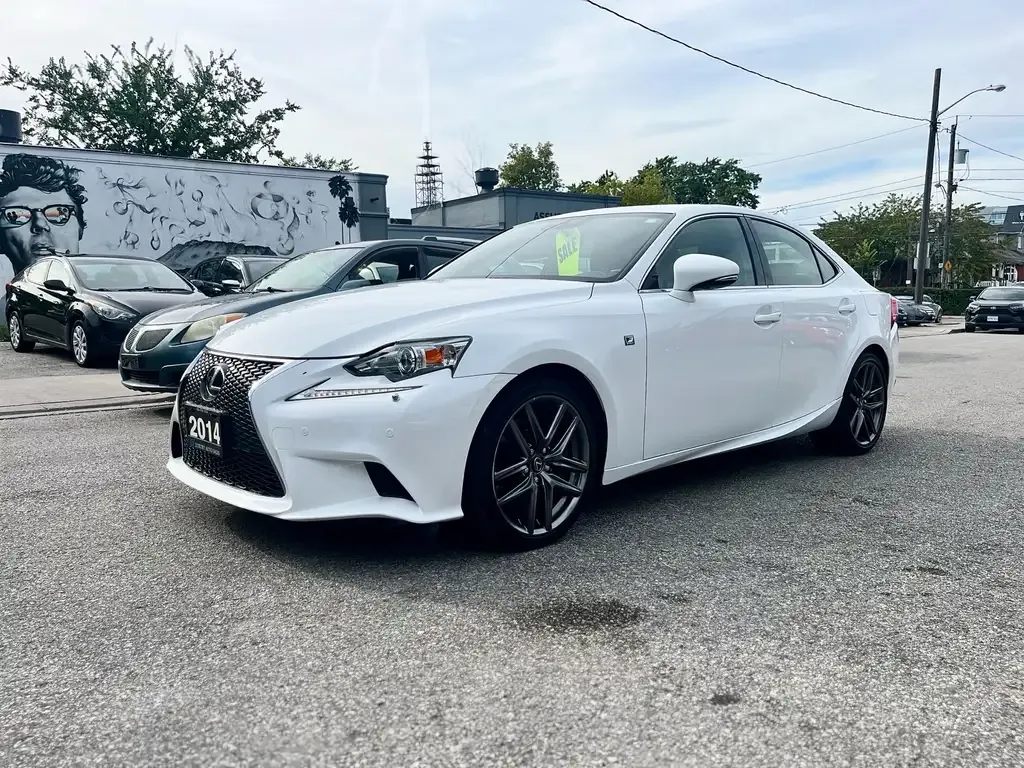 Lexus Is