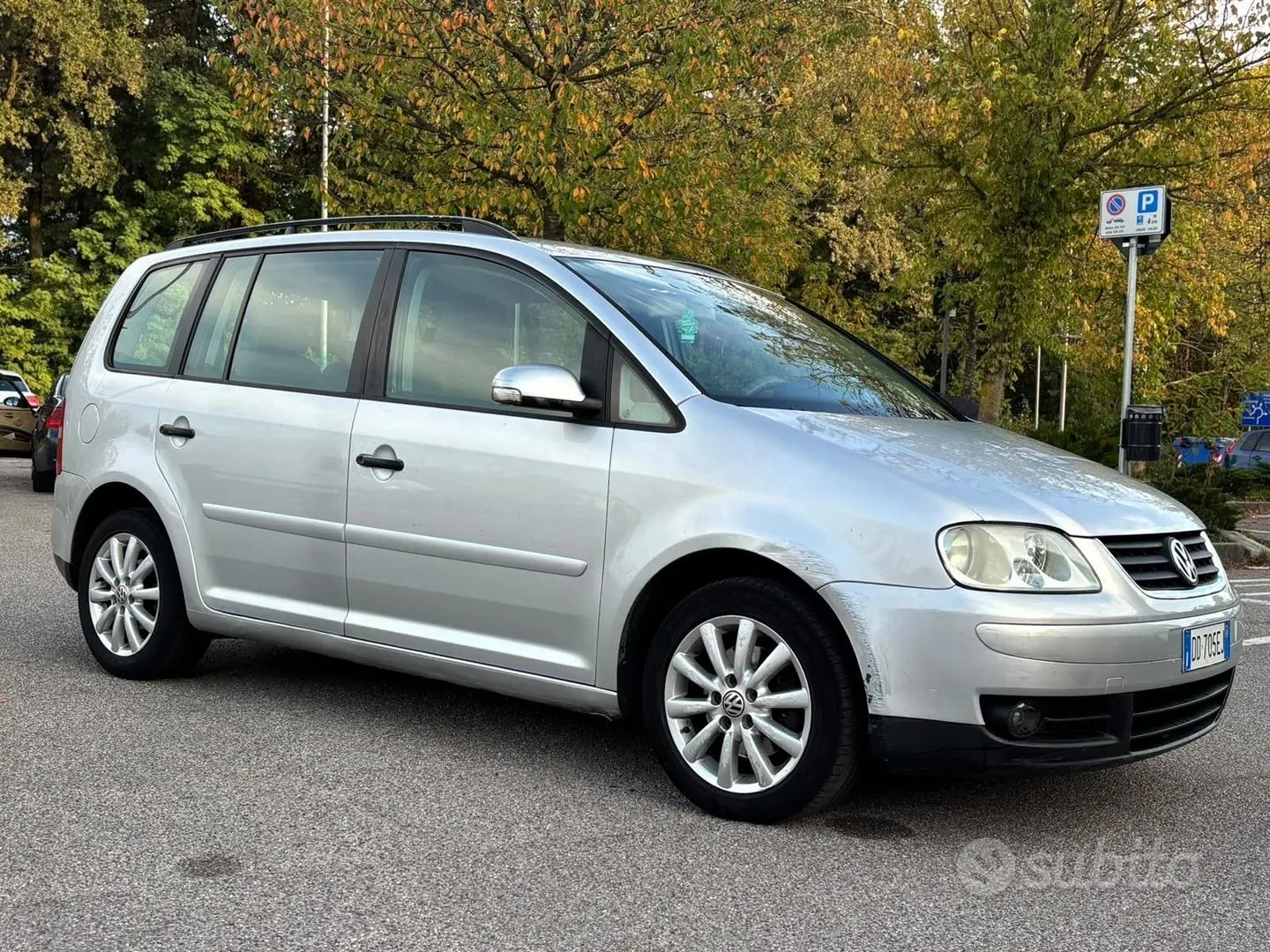 Volkswagen Touran 2006 photo 3