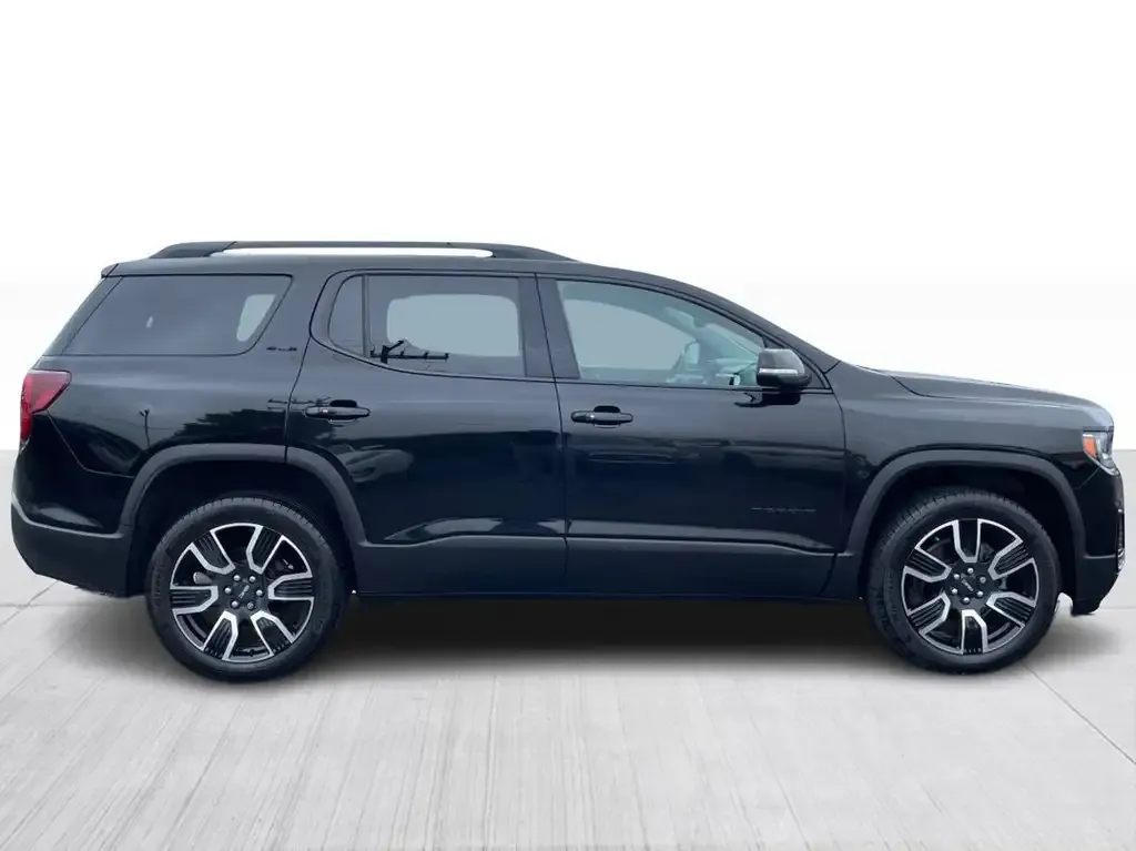 GMC Acadia 2021 photo 2