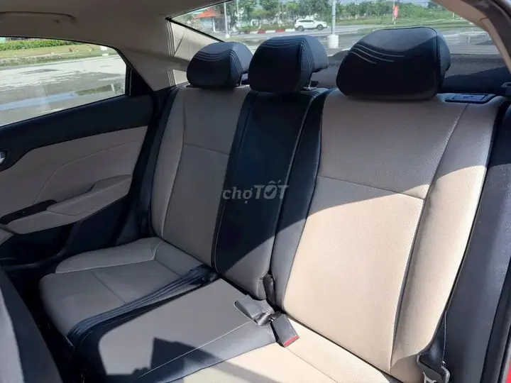 Hyundai Accent 2019 photo 4