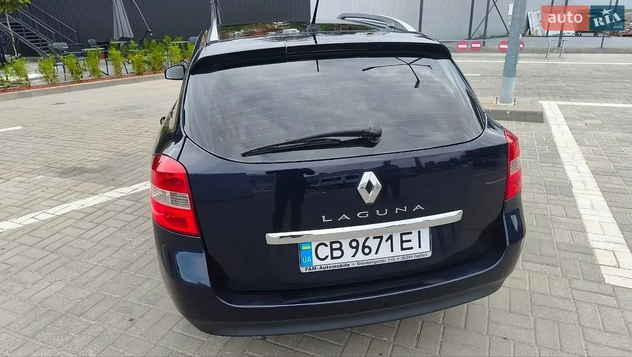Renault Laguna 2008 photo 3
