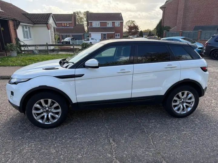 Land Rover Range Rover Evoque 2014 photo 4