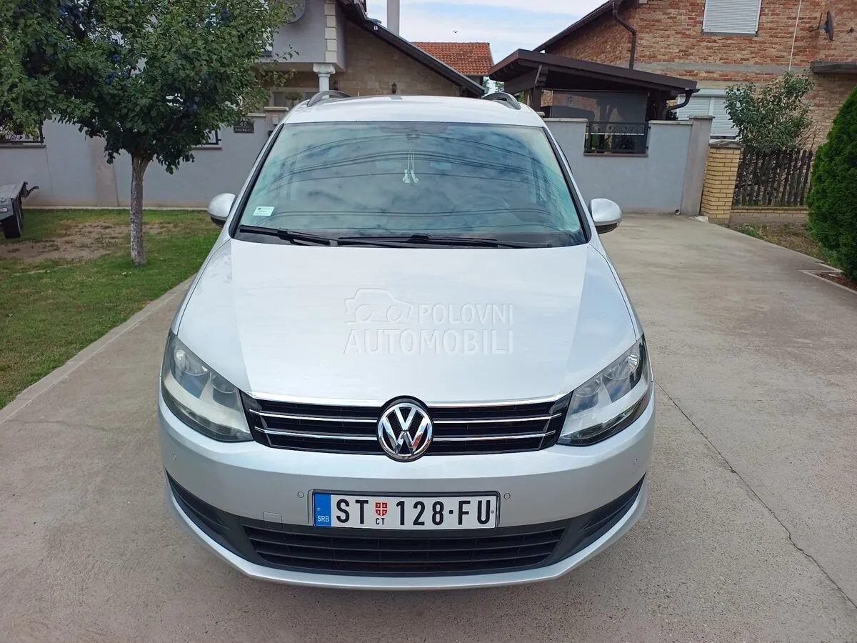 Volkswagen Sharan 2010 photo 3