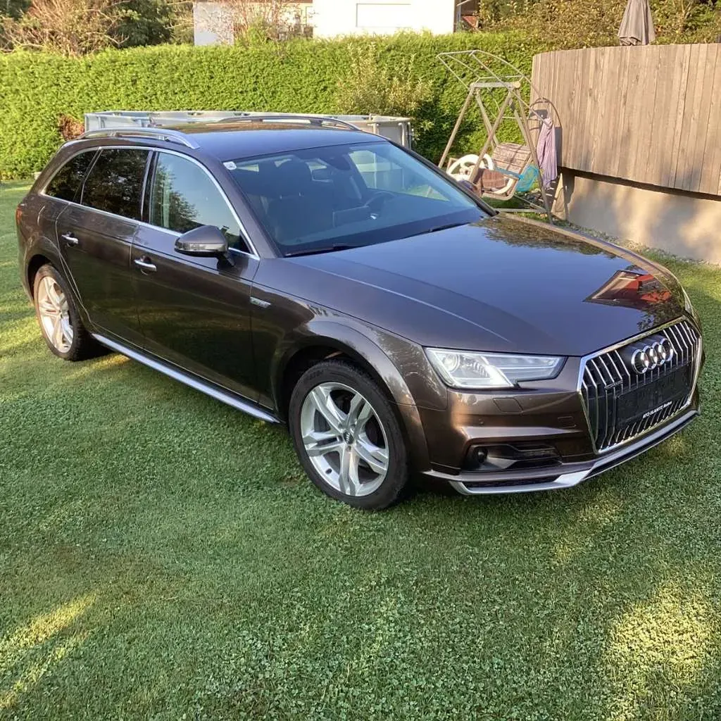 Audi A4 Allroad 2017 photo 2