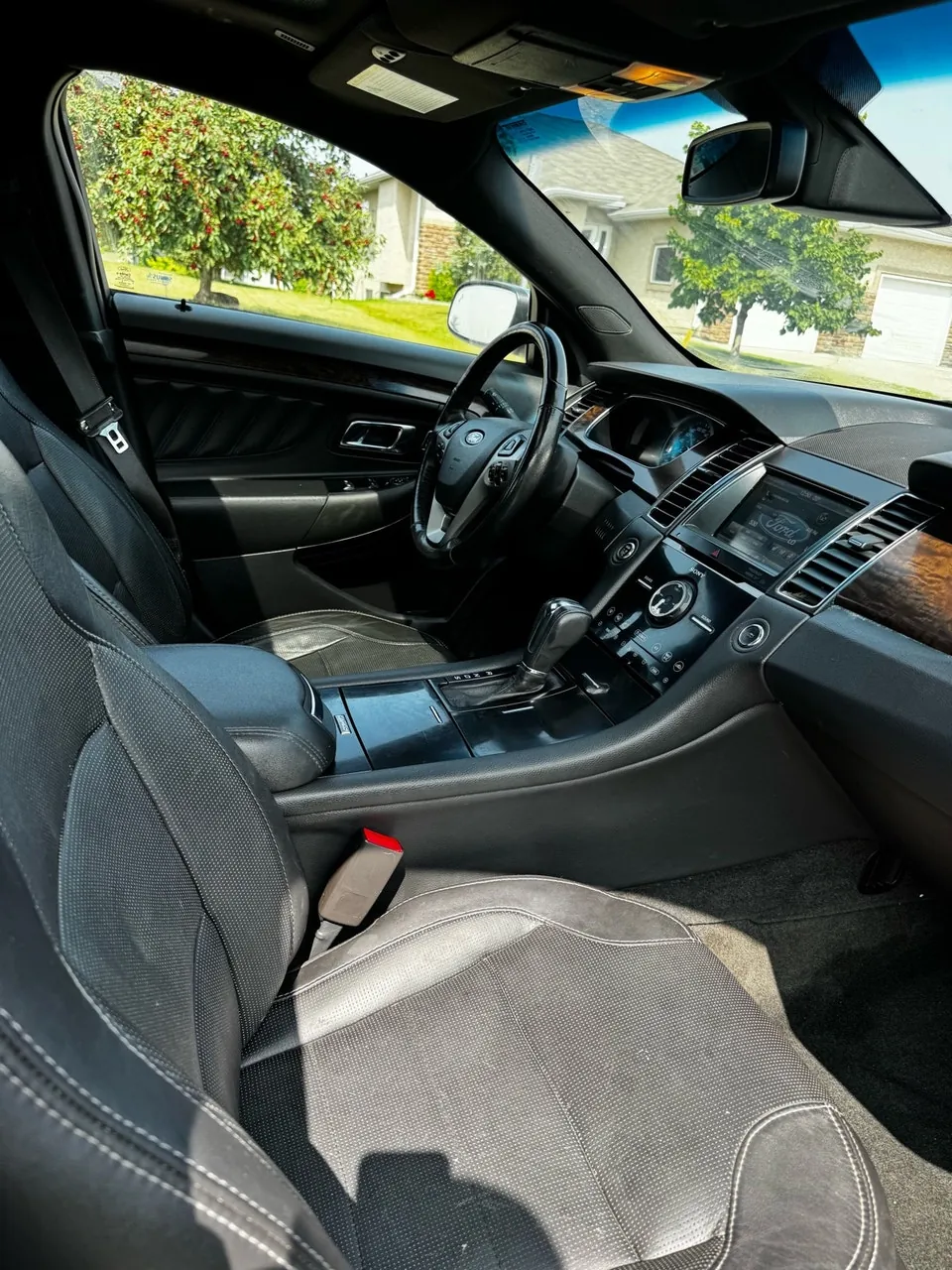 Ford Taurus 2013 photo 4