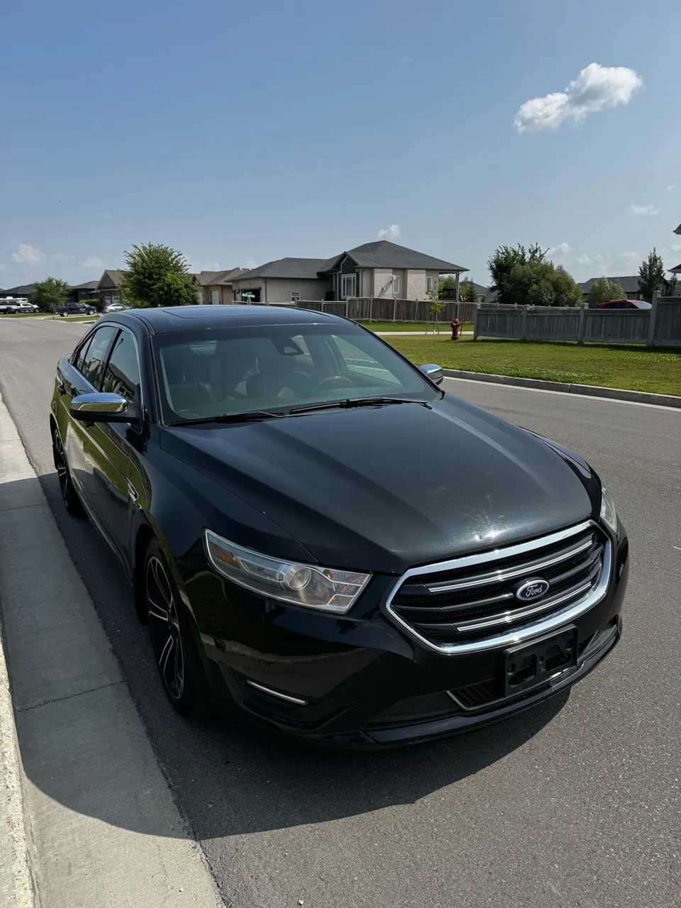 Ford Taurus 2013 photo 3