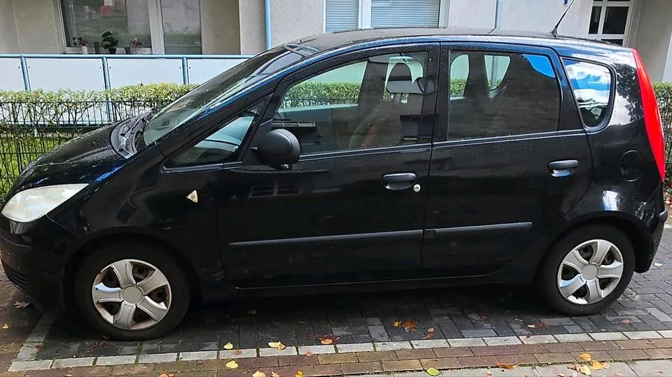 Mitsubishi Colt