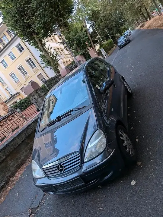 Mercedes-Benz A160