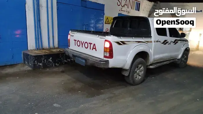 Toyota Hilux 2009 photo 2