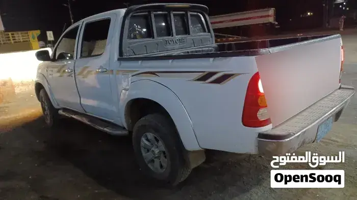 Toyota Hilux 2009 photo 3