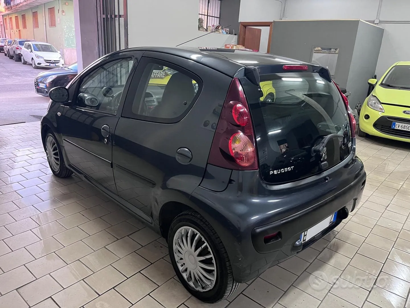 Peugeot 107 2012 photo 5