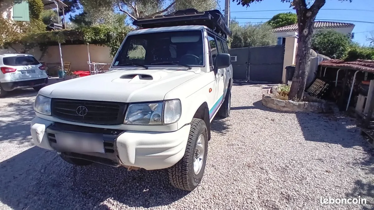 Hyundai Galloper