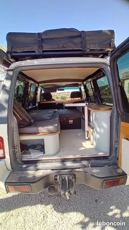 Hyundai Galloper 2001 photo 2