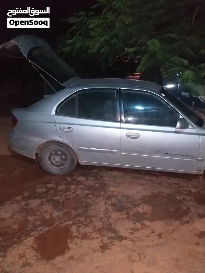 Hyundai Verna 2009 photo 3