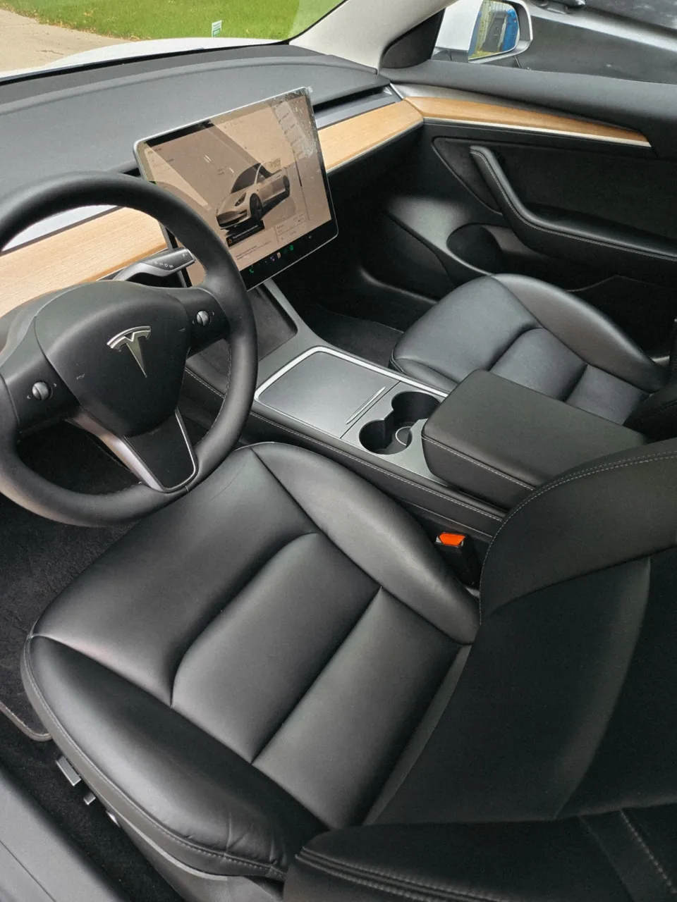 Tesla Model 3 2023 photo 5