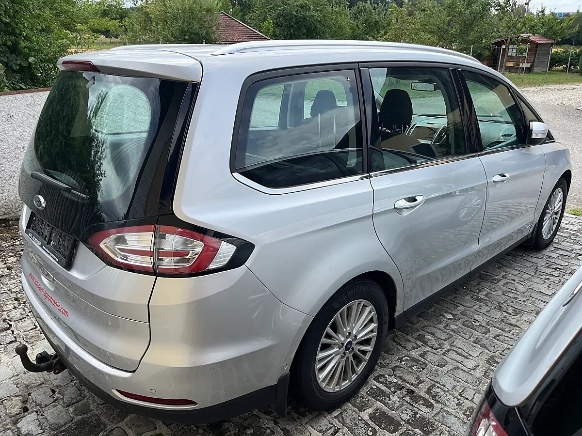 Ford Galaxy 2017 photo 2