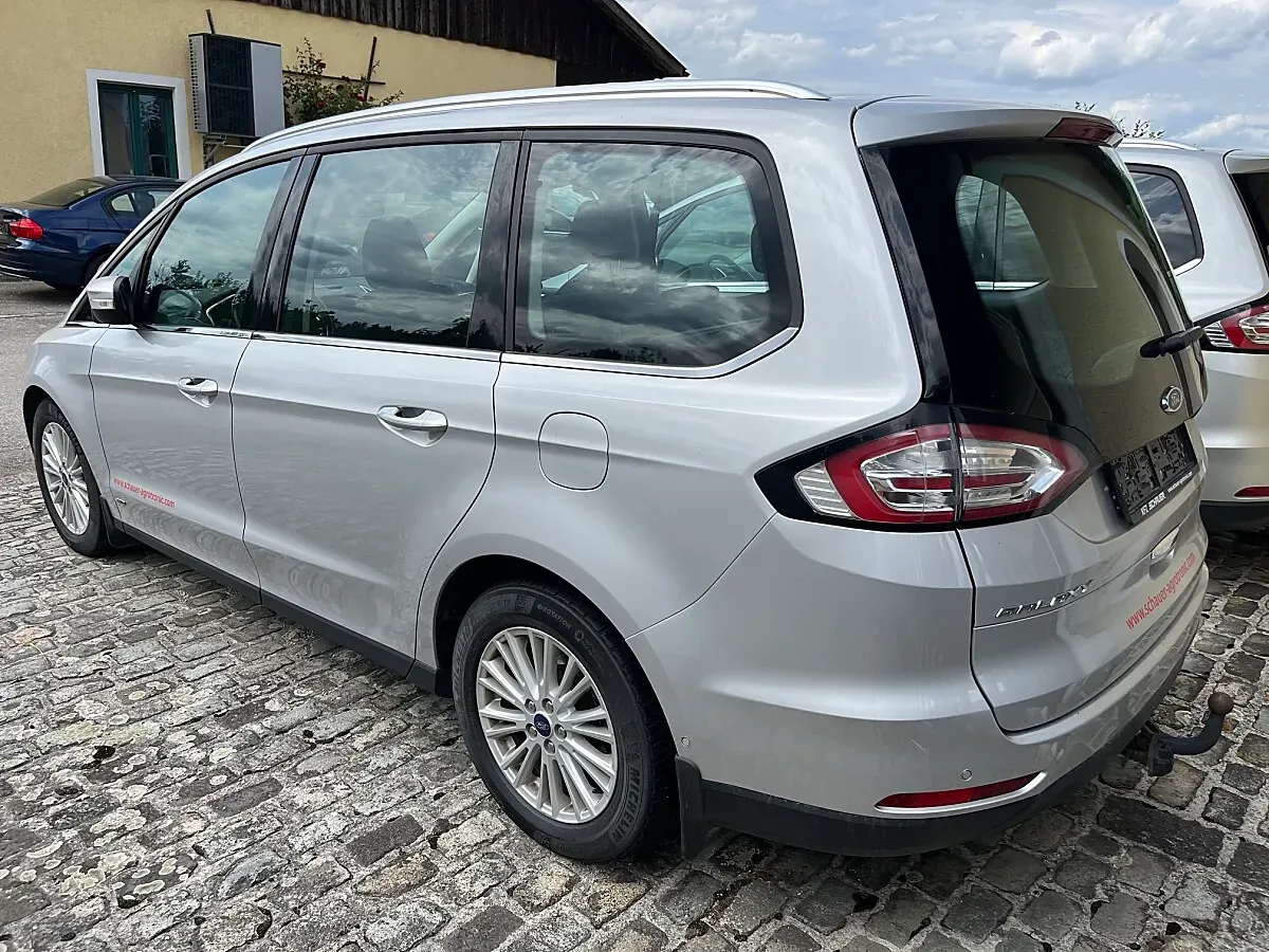 Ford Galaxy 2017 photo 3