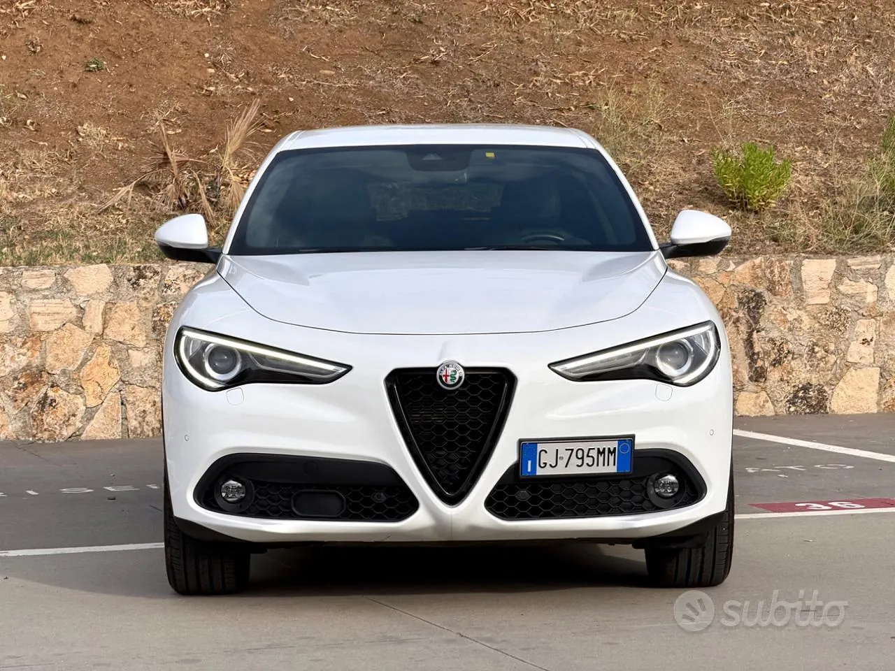 Alfa Romeo Stelvio 2022 photo 2