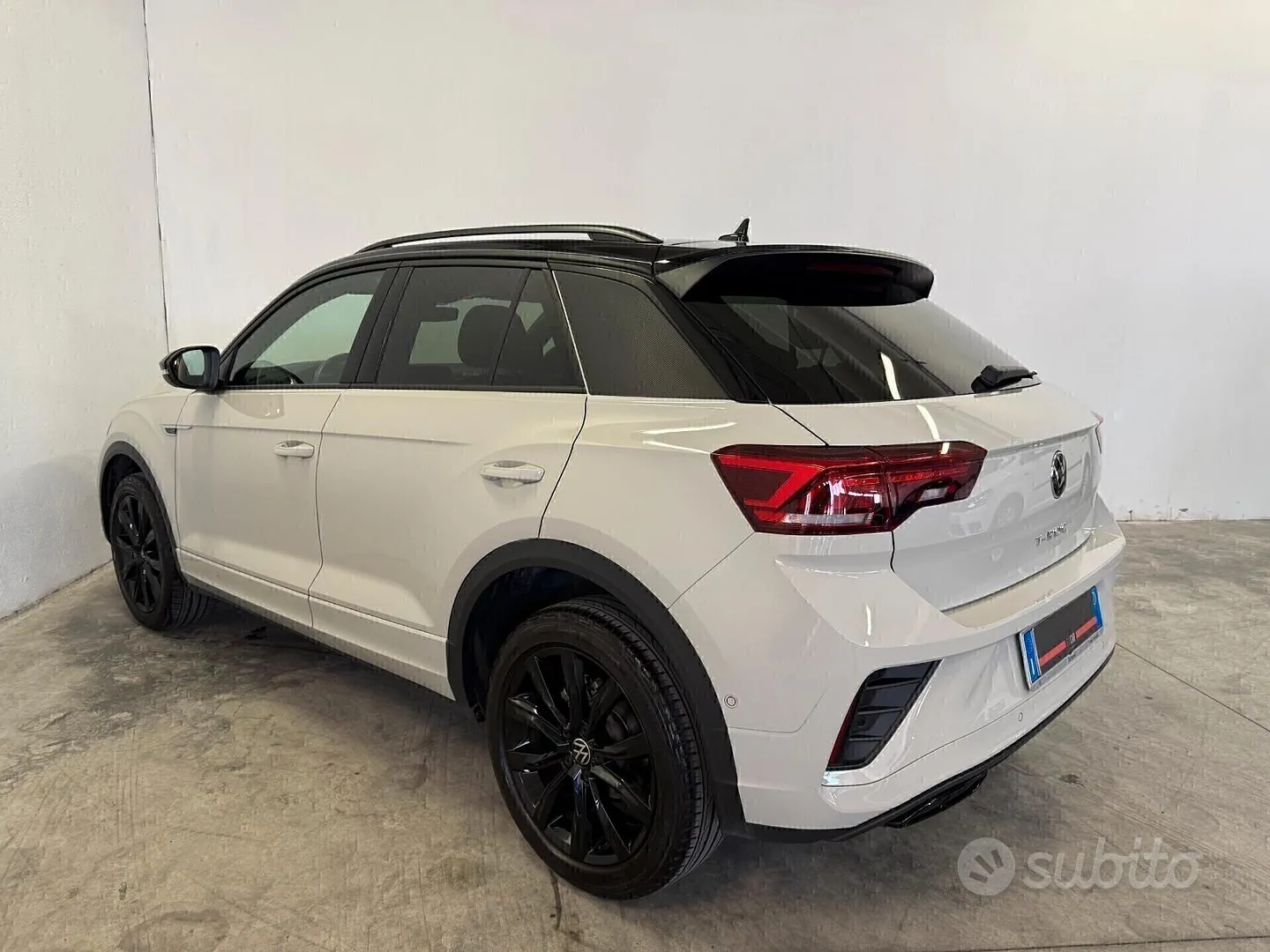 Volkswagen T-Roc 2024 photo 3