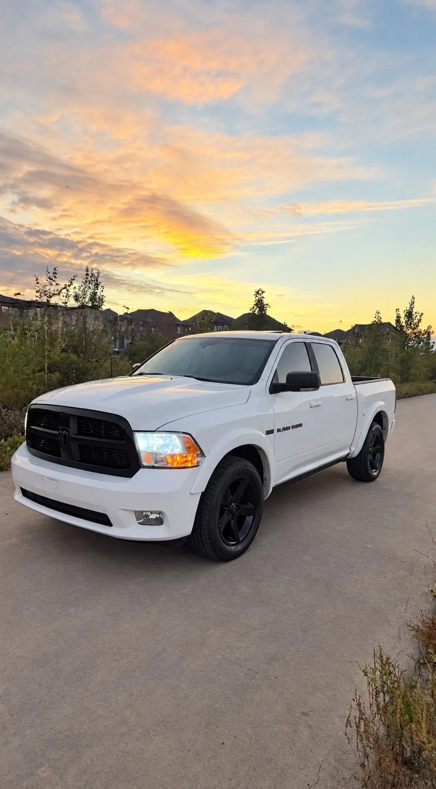 Dodge Ram 1500 2011 photo 3