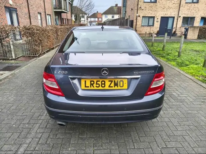 Mercedes-Benz C-Class 2008 photo 3