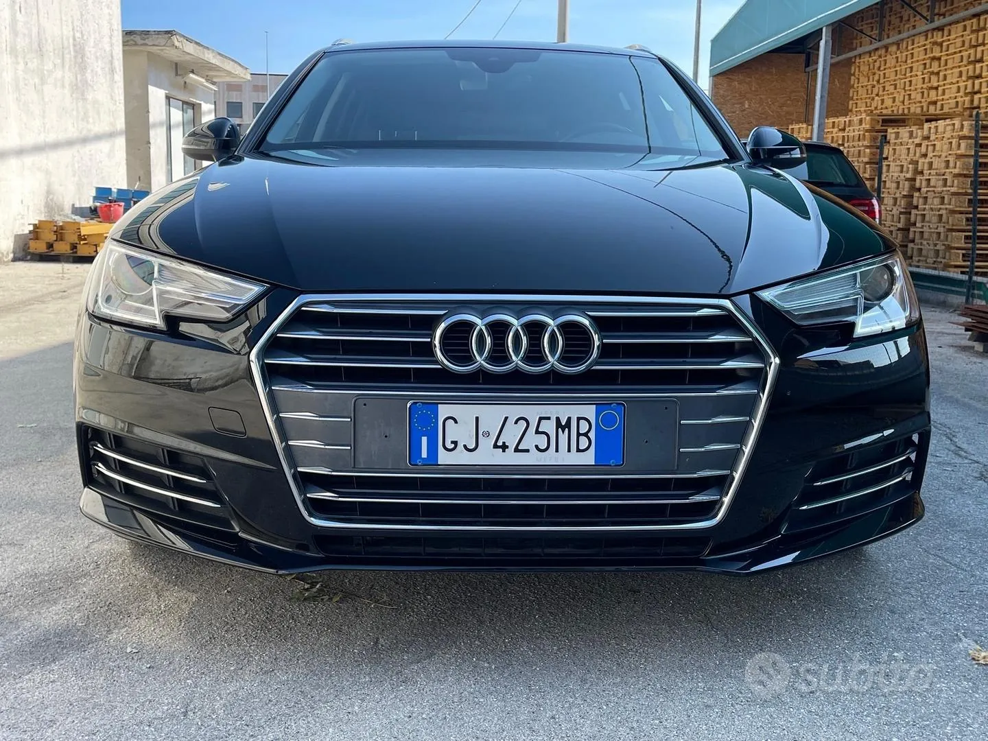 Audi A4 2016 photo 4
