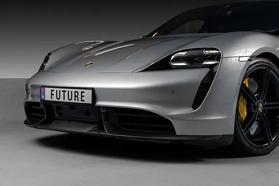 Porsche Taycan Turbo S 2020 photo 2