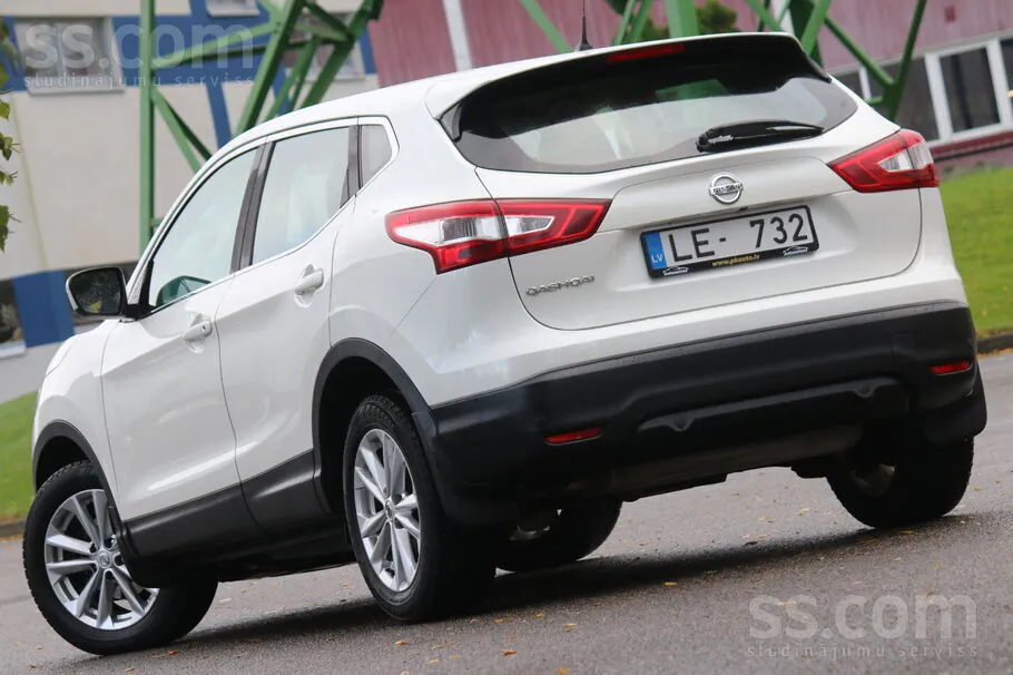 Nissan Qashqai 2014 photo 4