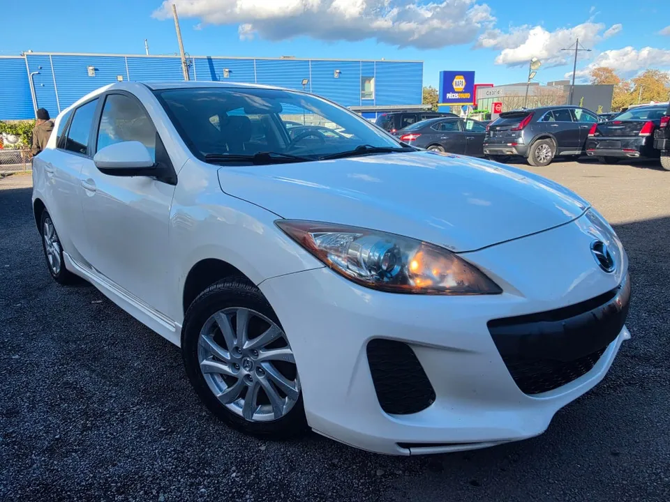 Mazda Mazda3 2012 photo 2